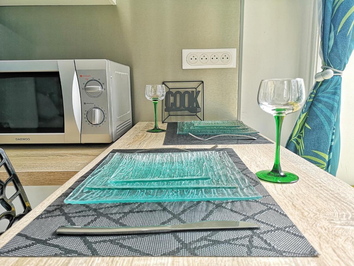 Apartment ☆ Ours & ☆ Cosy ☆ Magic ☆ Locbnb ☆ *